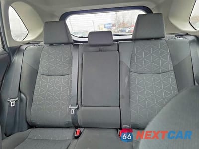 Zdjęcie 11 z 15 samochodu: 2024 TOYOTA RAV4 XLE VIN:2T3P1RFV7RC450497 - miniatura