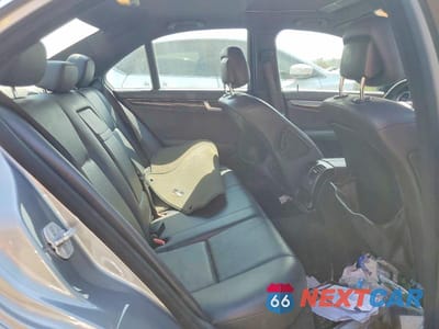 Zdjęcie 10 z 11 samochodu: 2013 MERCEDES-BENZ C 250 VIN:WDDGF4HB3DA879414 - miniatura