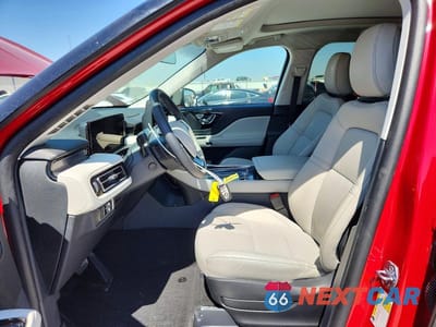 Zdjęcie 7 z 14 samochodu: 2025 LINCOLN AVIATOR VIN:5LM5J6XC6SGL16589 - miniatura