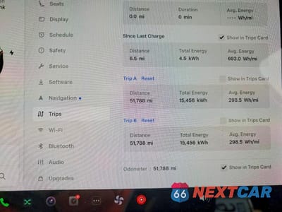 Zdjęcie 9 z 13 samochodu: 2021 TESLA MODEL Y VIN:5YJYGAEE5MF196386 - miniatura