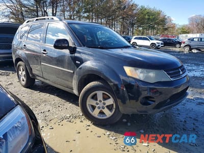 Czwarte zdjęcie samochodu z boku: 2008 MITSUBISHI OUTLANDER ES VIN:JA4LS21W98Z009657 - miniatura