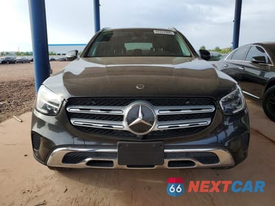Piąte zdjęcie samochodu w środku: 2021 MERCEDES-BENZ GLC 300 4MATIC VIN:W1N0G8EB2MV301696 - miniatura