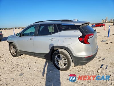 Drugie zdjęcie samochodu z przodu: 2022 GMC TERRAIN SLE VIN:3GKALMEV8NL143235 - miniatura