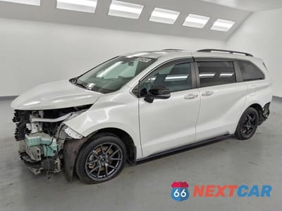 2023 TOYOTA SIENNA 25TH ANNIVERSARY EDITION 5TDCRKEC2PS156386 - główne zdjęcie licytacji z USA - miniatura