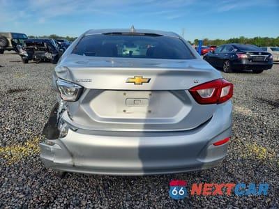Zdjęcie 6 z 12 samochodu: 2019 CHEVROLET CRUZE LT VIN:1G1BE5SM6K7110027 - miniatura