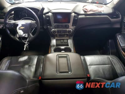 Zdjęcie 8 z 14 samochodu: 2015 CHEVROLET SUBURBAN K1500 LT VIN:1GNSKJKC9FR176332 - miniatura