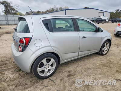Trzecie zdjęcie samochodu z tyłu: 2015 CHEVROLET SONIC LTZ VIN:1G1JE6SB6F4106518 - miniatura