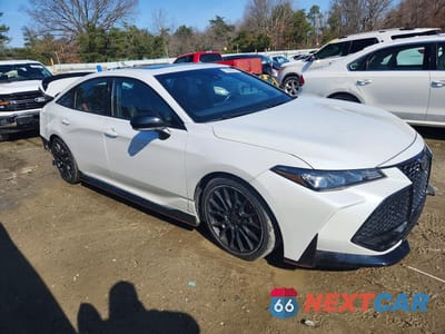 Czwarte zdjęcie samochodu z boku: 2020 TOYOTA AVALON TRD VIN:4T1FZ1FB8LU042410 - miniatura