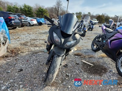 Drugie zdjęcie samochodu z przodu: 2011 KAWASAKI ZX600 R VIN:JKAZX4R12BA027536 - miniatura