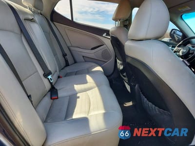 Zdjęcie 10 z 12 samochodu: 2015 KIA OPTIMA EX VIN:5XXGN4A75FG408651 - miniatura