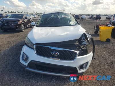 Piąte zdjęcie samochodu w środku: 2016 KIA SORENTO EX V6 VIN:5XYPH4A53GG158457 - miniatura