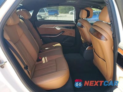 Zdjęcie 10 z 12 samochodu: 2019 AUDI A8 L VIN:WAU8DAF84KN021043 - miniatura