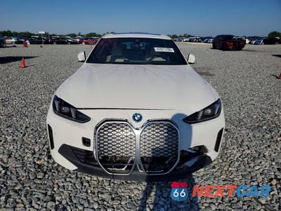 Piąte zdjęcie samochodu w środku: 2025 BMW I4 XDRIVE 40 VIN:WBY43HD09SFU10683 - miniatura