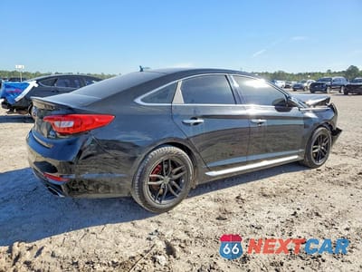 Trzecie zdjęcie samochodu z tyłu: 2015 HYUNDAI SONATA LIMITED VIN:5NPE34AF0FH242533 - miniatura
