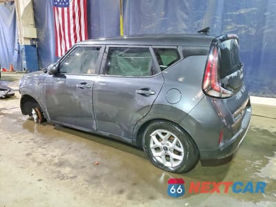 Drugie zdjęcie samochodu z przodu: 2023 KIA SOUL LX VIN:KNDJ23AU7P7885591 - miniatura