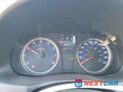 Zdjęcie 9 z 12 samochodu: 2015 HYUNDAI ACCENT GS VIN:KMHCT5AE8FU229860 - miniatura
