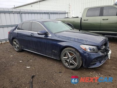 Czwarte zdjęcie samochodu z boku: 2019 MERCEDES-BENZ C 300 4MATIC VIN:55SWF8EB4KU283958 - miniatura