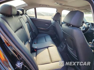 Zdjęcie 10 z 12 samochodu: 2006 BMW 325 I VIN:WBAVB13596KX67370 - miniatura