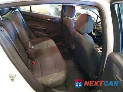 Zdjęcie 10 z 12 samochodu: 2016 CHEVROLET CRUZE LS VIN:1G1BC5SM0G7325030 - miniatura