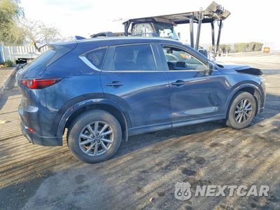 Trzecie zdjęcie samochodu z tyłu: 2024 MAZDA CX-5 PREFERRED VIN:JM3KFBCL0R0476956 - miniatura