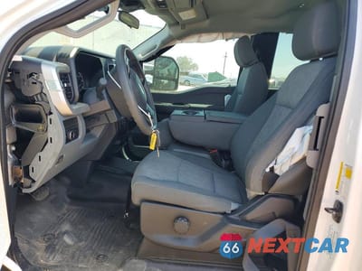 Zdjęcie 7 z 13 samochodu: 2024 FORD F250 SUPER DUTY UTILITY / SERVICE TRUCK VIN:1FT7X2AA7RED28240 - miniatura