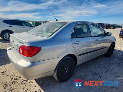 Trzecie zdjęcie samochodu z tyłu: 2003 TOYOTA COROLLA CE VIN:1NXBR32E63Z103876 - miniatura