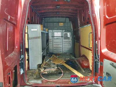 Zdjęcie 10 z 12 samochodu: 2019 NISSAN NV 2500 UTILITY / SERVICE VAN VIN:1N6BF0LY6KN800653 - miniatura