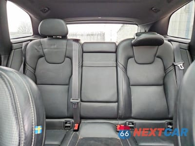 Zdjęcie 10 z 12 samochodu: 2018 VOLVO XC60 T8 VIN:YV4BR0DL4J1116510 - miniatura
