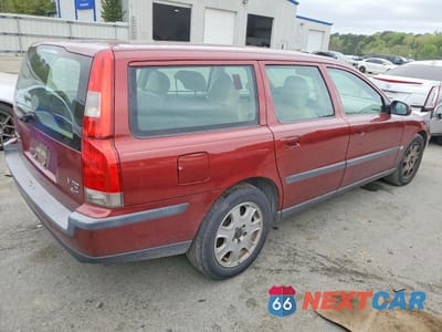 Trzecie zdjęcie samochodu z tyłu: 2002 VOLVO V70 2.4T VIN:YV1SW58D421177282 - miniatura
