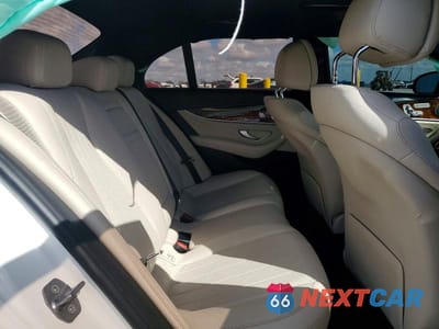 Zdjęcie 10 z 11 samochodu: 2017 MERCEDES-BENZ E 300 VIN:WDDZF4JB4HA025797 - miniatura