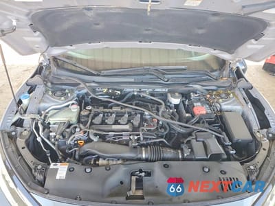Zdjęcie 11 z 12 samochodu: 2019 HONDA CIVIC SPORT TOURING VIN:SHHFK7H92KU421009 - miniatura