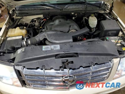 Zdjęcie 12 z 13 samochodu: 2005 CADILLAC ESCALADE ESV VIN:3GYFK66N05G214736 - miniatura