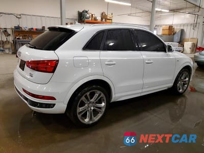 Trzecie zdjęcie samochodu z tyłu: 2017 AUDI Q3 PRESTIGE VIN:WA1GCCFS1HR004124 - miniatura