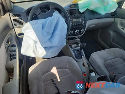 Zdjęcie 8 z 12 samochodu: 2007 KIA SPECTRA LX VIN:KNAFE121875442753 - miniatura