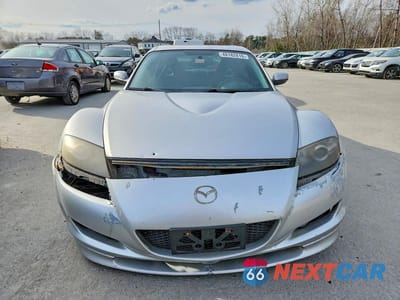 Piąte zdjęcie samochodu w środku: 2004 MAZDA RX8 VIN:JM1FE17N240138535 - miniatura
