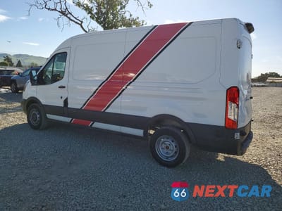 Drugie zdjęcie samochodu z przodu: 2018 FORD TRANSIT 250 DELIVERY VAN VIN:1FTYR2CM2JKA19867 - miniatura