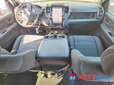 Zdjęcie 8 z 14 samochodu: 2025 RAM 3500 TRADESMAN VIN:3C63RRGL0SG503413 - miniatura