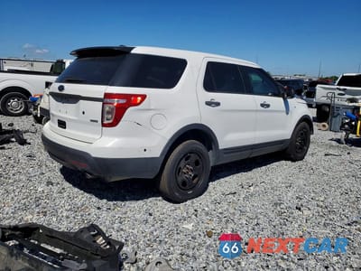 Trzecie zdjęcie samochodu z tyłu: 2014 FORD EXPLORER POLICE INTERCEPTOR VIN:1FM5K8AR6EGC60151 - miniatura