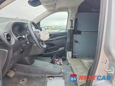 Zdjęcie 7 z 13 samochodu: 2023 MERCEDES-BENZ METRIS VIN:W1YV0CEY7P4322509 - miniatura