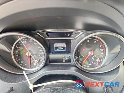 Zdjęcie 9 z 11 samochodu: 2019 MERCEDES-BENZ CLA 250 4MATIC VIN:WDDSJ4GB3KN714317 - miniatura