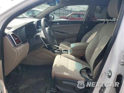 Zdjęcie 7 z 13 samochodu: 2019 HYUNDAI TUCSON VIN:KM8J23A40KU944678 - miniatura