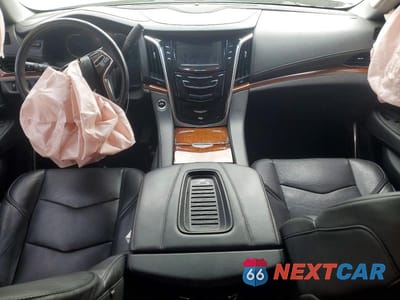 Zdjęcie 8 z 13 samochodu: 2019 CADILLAC ESCALADE LUXURY VIN:1GYS3BKJ5KR282730 - miniatura