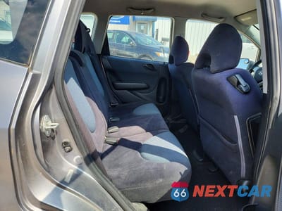 Zdjęcie 11 z 14 samochodu: 2007 HONDA FIT S VIN:JHMGD38697S038398 - miniatura