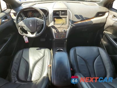 Zdjęcie 8 z 13 samochodu: 2016 LINCOLN MKC SELECT VIN:5LMCJ2C99GUJ24621 - miniatura