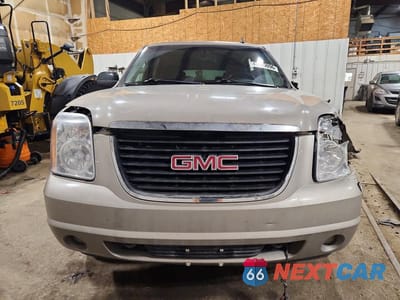 Piąte zdjęcie samochodu w środku: 2009 GMC YUKON XL K1500 SLE VIN:1GKFK26369J120768 - miniatura