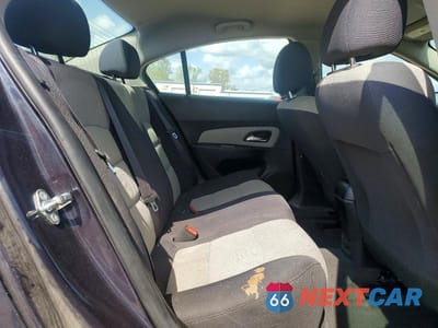 Zdjęcie 10 z 13 samochodu: 2015 CHEVROLET CRUZE LS VIN:1G1PA5SH0F7275632 - miniatura