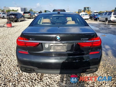 Zdjęcie 6 z 12 samochodu: 2018 BMW 750 XI VIN:WBA7F2C57JG423745 - miniatura