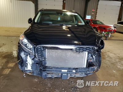 Piąte zdjęcie samochodu w środku: 2019 KIA SORENTO VIN:5XYPKDA55KG479099 - miniatura