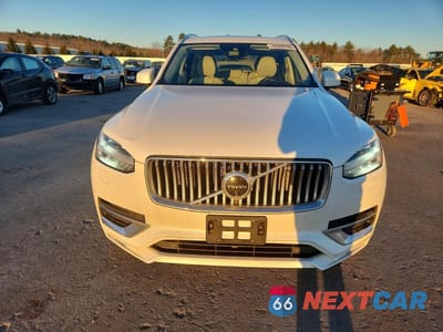 Piąte zdjęcie samochodu w środku: 2020 VOLVO XC90 T6 INSCRIPTION VIN:YV4A22PL5L1586359 - miniatura