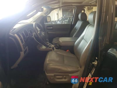 Zdjęcie 7 z 14 samochodu: 2012 TOYOTA SEQUOIA LIMITED VIN:5TDJW5G10CS056746 - miniatura